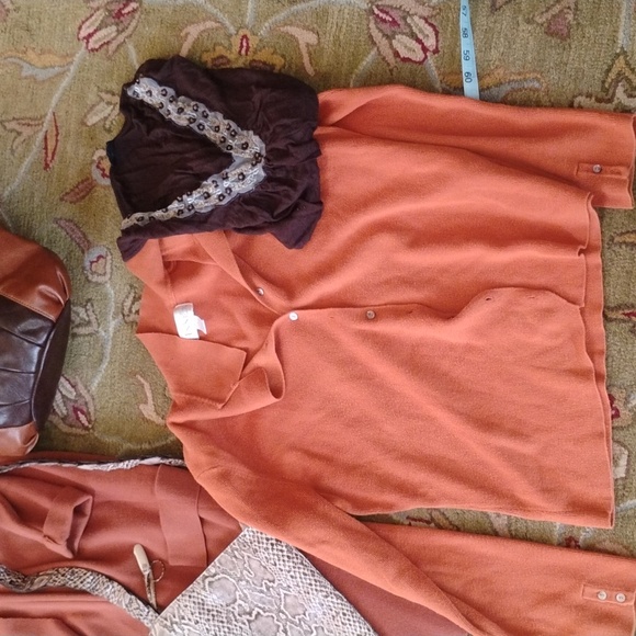 βοΈ Casual Corner Annex Plum Collared Button Up Long Sleeve Cardigan Sweater L - Picture 1 of 16